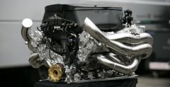 Whitmarsh przeciwny jednoczesnemu uywaniu w F1 obecnego silnika V8 i nowego turbo V6