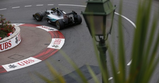 Bottas nie martwi się dużym rozstawem osi bolidu Mercedesa przed GP Monako