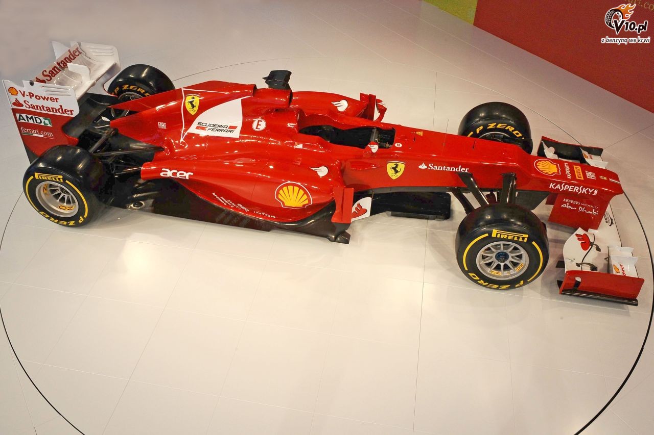 Nowy bolid Ferrari okiem tych, ktrzy go skonstruowali