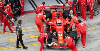 Ferrari dodaje trzeci amortyzator z przodu na Spa-Francorchamps