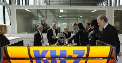 Jean Todt odwiedzi HRT. Zobacz zdjcia nowej fabryki zespou