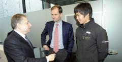 Jean Todt odwiedzi HRT. Zobacz zdjcia nowej fabryki zespou