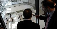Jean Todt odwiedzi HRT. Zobacz zdjcia nowej fabryki zespou