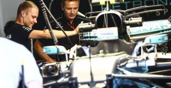 Mercedes wrócił do bezpiecznej specyfikacji skrzyni biegów