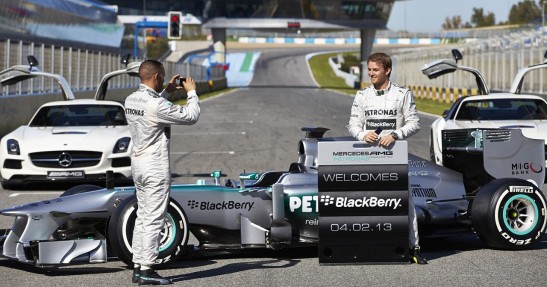 Mercedes W04 - prezentacja i pierwsza jazda