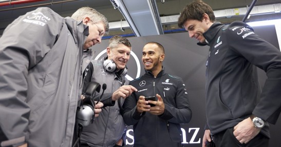 Mercedes W04 - prezentacja i pierwsza jazda