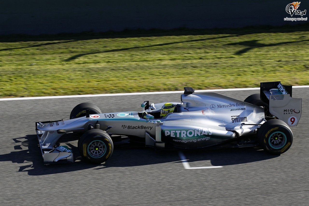 Mercedes W04 - prezentacja i pierwsza jazda