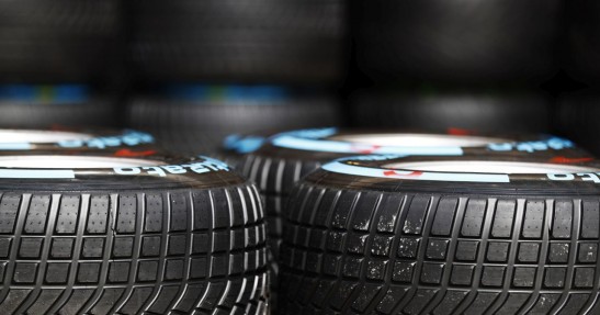 Pirelli nie zdąży z nową oponą deszczową dla F1