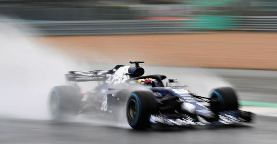 Ricciardo rozbił nowy bolid Red Bulla