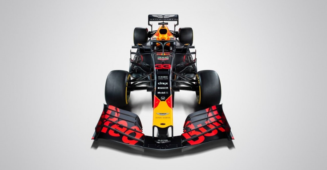 Red Bull pokazał nowy bolid we właściwym malowaniu