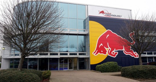 Złodzieje pucharów F1 z siedziby Red Bulla skazani na więzienie