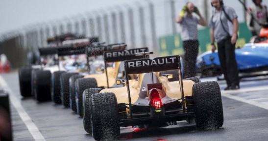 Renault buduje nowy silnik w F1 na sezon 2017