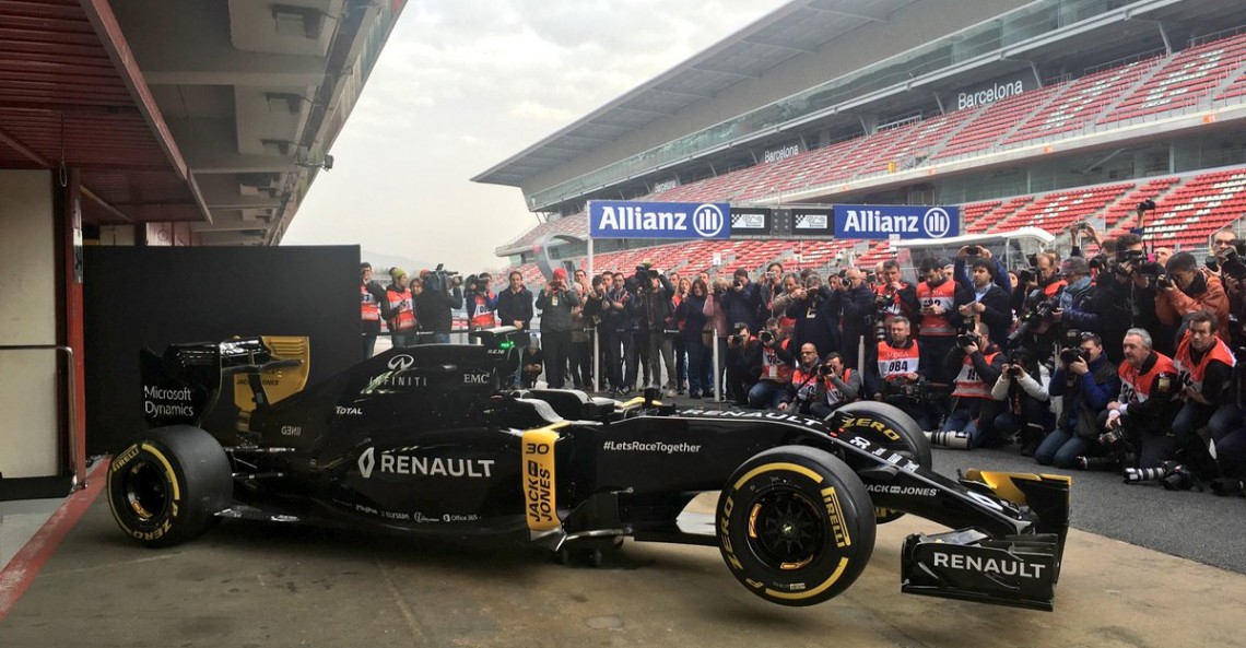 Właściwy bolid Renault na sezon 2016 ujrzał światło dzienne