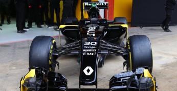 Właściwy bolid Renault na sezon 2016 ujrzał światło dzienne