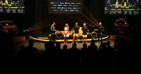 Renault zaprezentowało bolid F1 w wyścigowym malowaniu