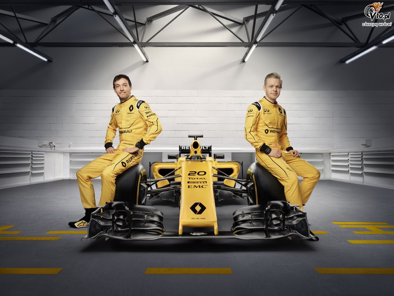Renault zaprezentowao bolid F1 w wycigowym malowaniu