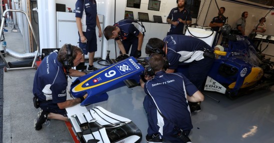 Sauber wciąż chce kierowców ze sponsorami