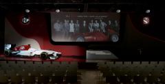 Sauber pokaza nowe malowanie bolidu z brandingiem Alfy Romeo