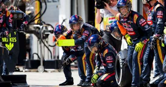 Sainz Jr zazdrości pit-stopów Perezowi