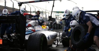 Szybkie pit-stopy Williamsa... pomagają ratować noworodki
