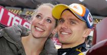 Catherine Hyde - Heikki Kovalainen Catherine Hyde - Heikki Kovalainen
