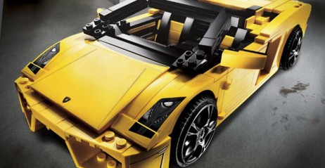 Lamborghini Gallardo mona kupi ju za nieco ponad 200 z