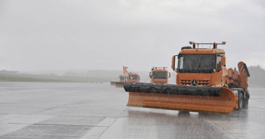 Autonomiczne pługi Mercedesa