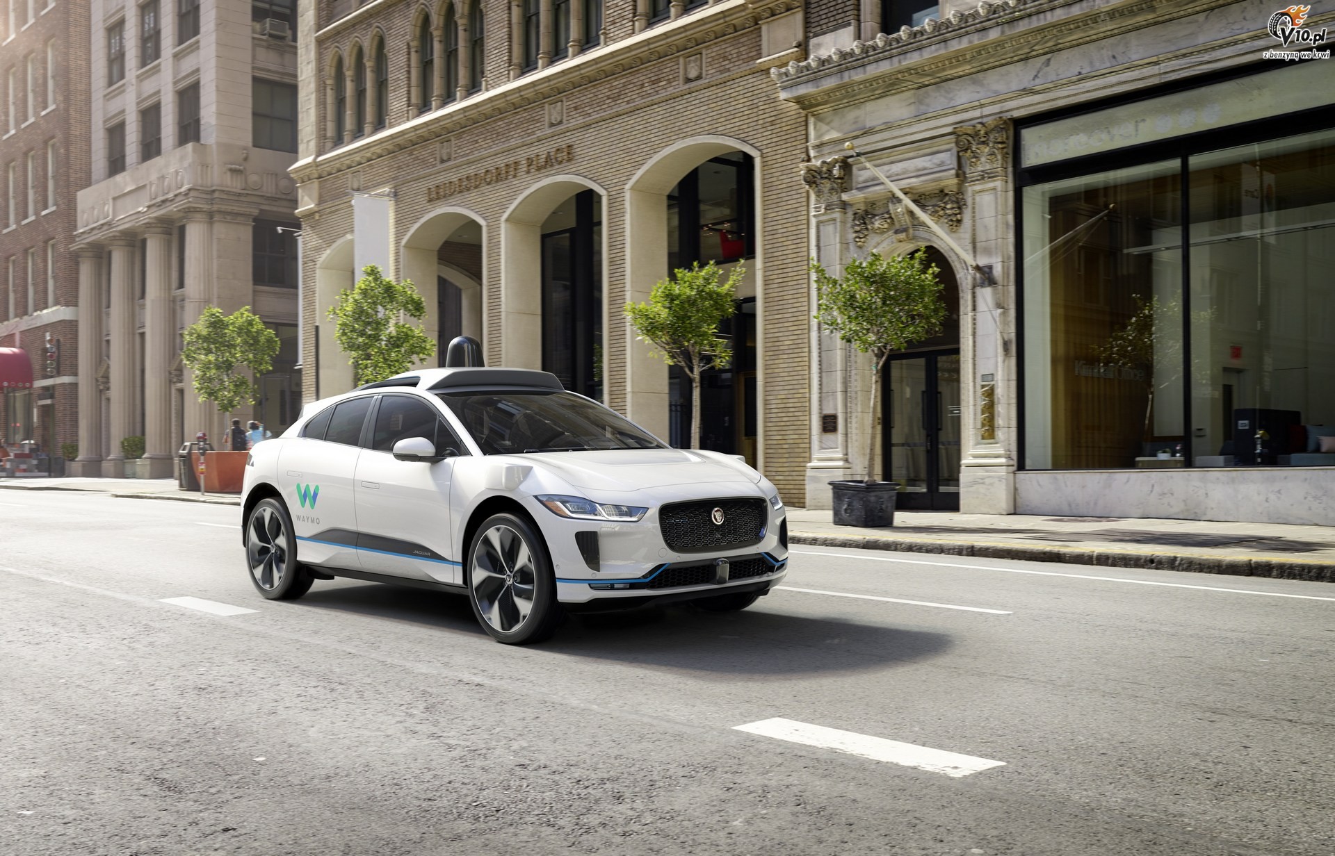 Jaguar i Waymo