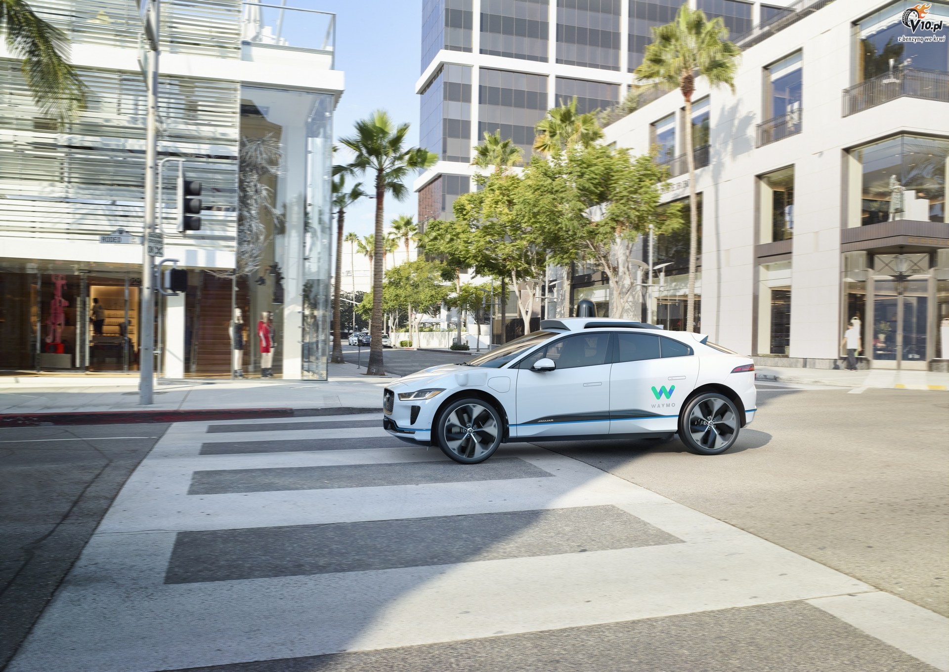 Jaguar i Waymo