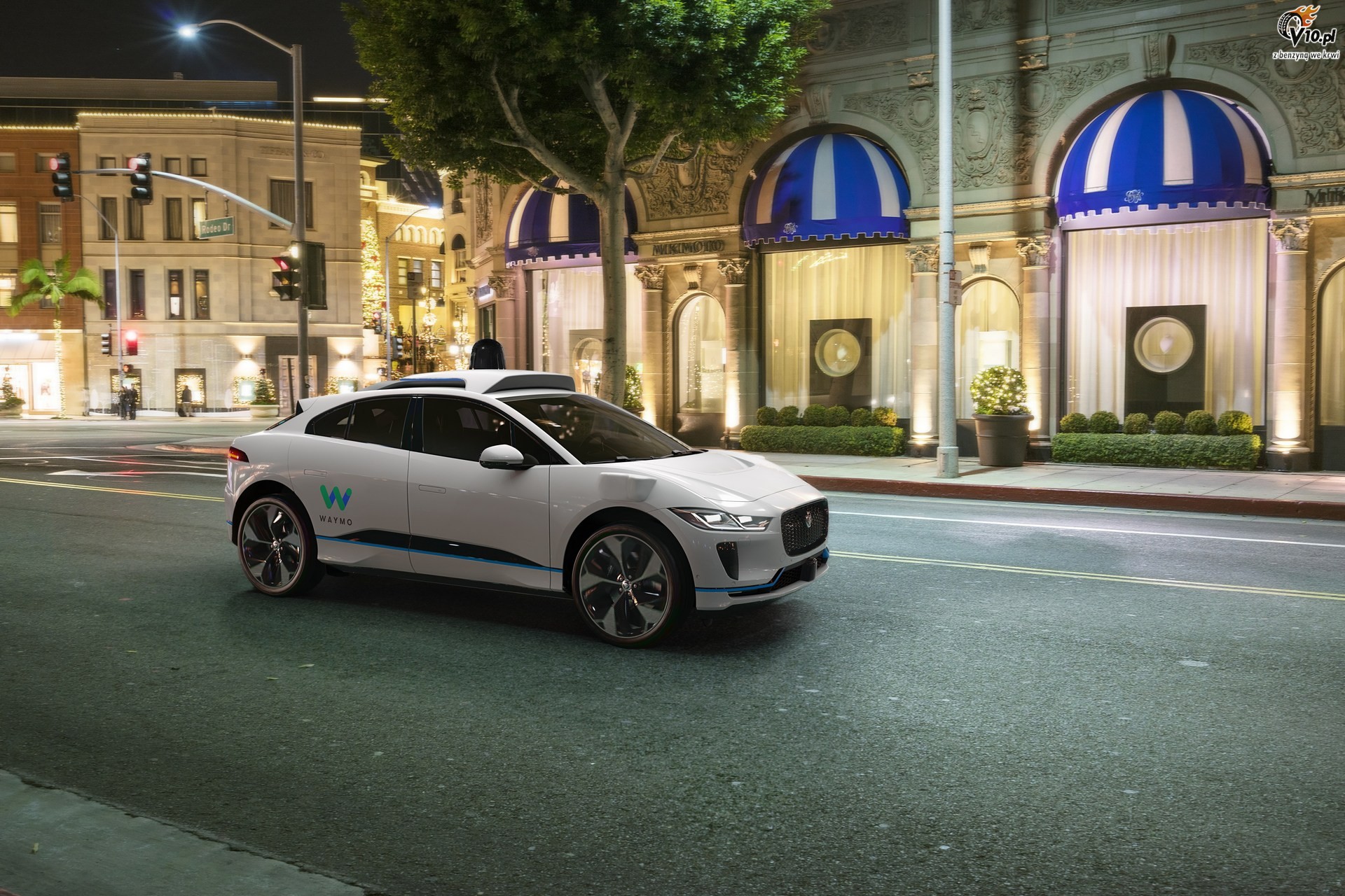 Jaguar i Waymo