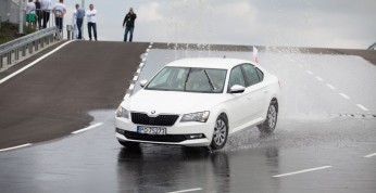 Skoda Autodrom: flotowa prapremiera