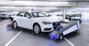 W fabryce Audi roboty zajmują się także transportem samochodów