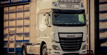 Pierwszy DAF XF Euro 6 dla polskiego producenta kosmetyków