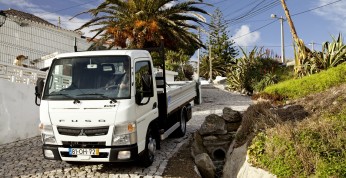 Fuso Canter z tytułem 