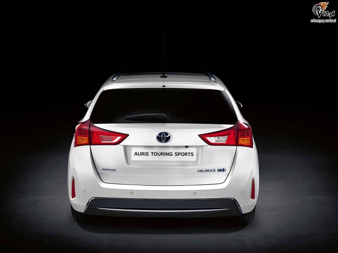 Toyota Auris Touring Sports... lub po prostu Auris kombi