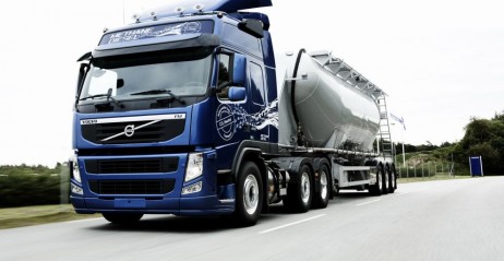 Volvo FM spalajce mieszank metanu i oleju napdowego