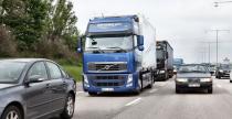 Volvo zwiększa bezpieczeństwo jazdy w kolumnie...