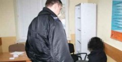 Potrcia czowieka, zdradziy j szcztki ludzkie w podwoziu