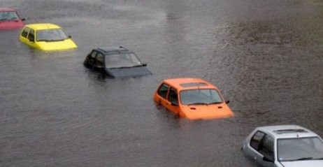 Auto po powodzi...
