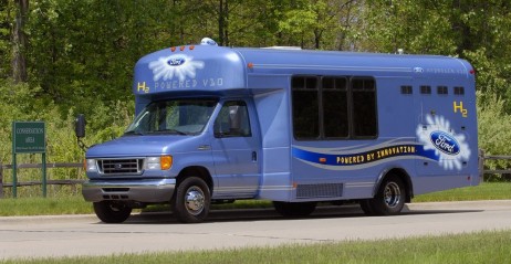 E450 - wodorowy model Forda