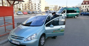 Taksówki łamiące prawo to nadal norma - ITD zabiera dowody i...