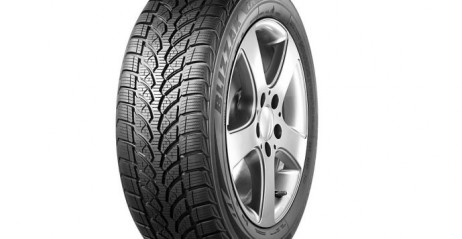 Bridgestone Blizzak LM-32