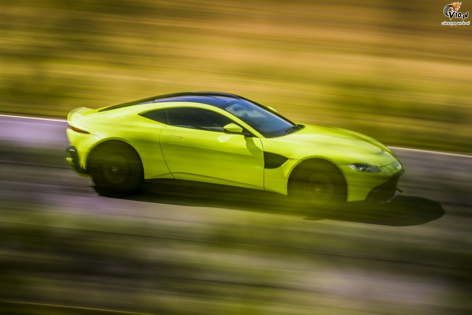 Aston Martin Vantage