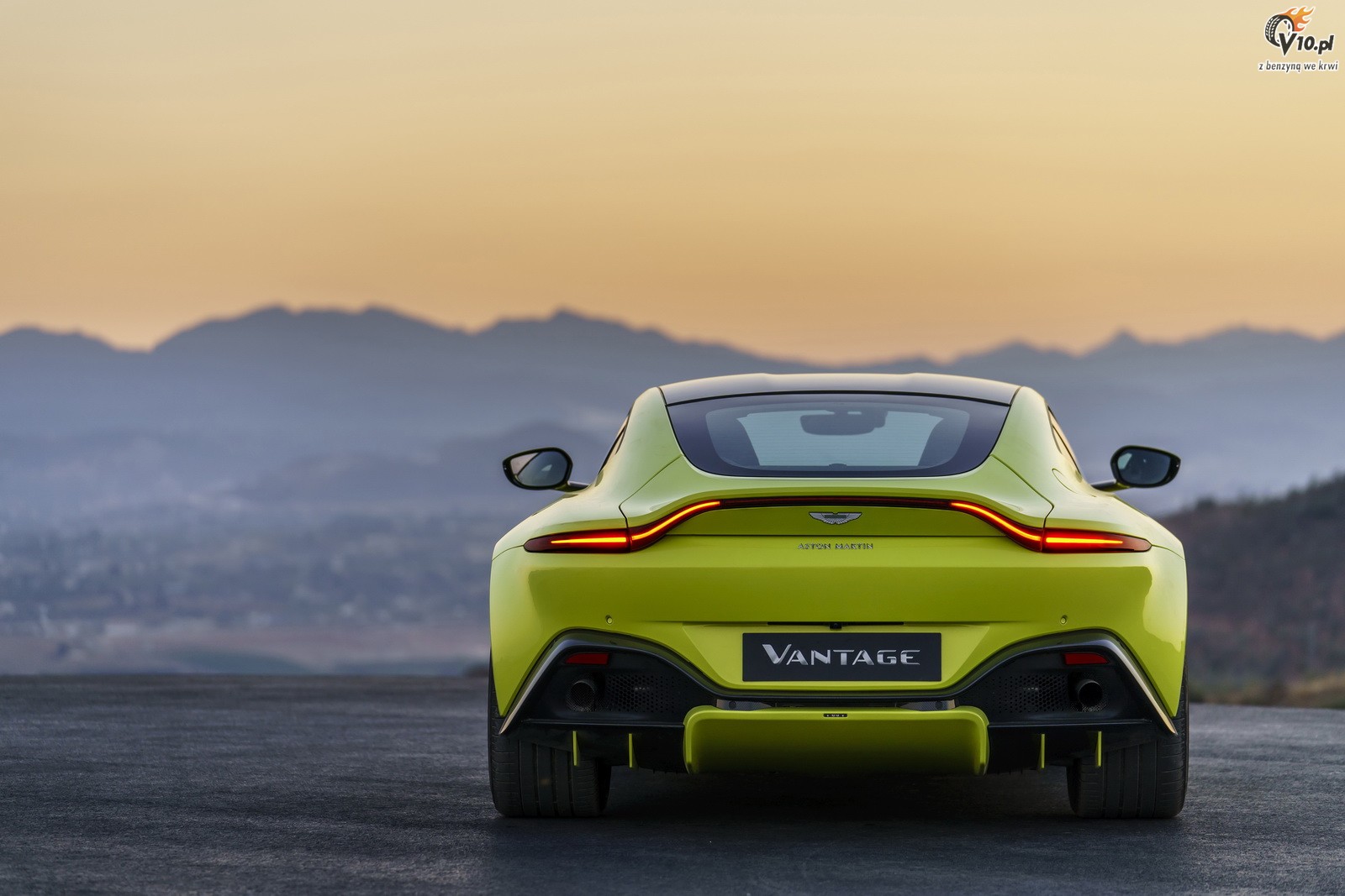 Aston Martin Vantage