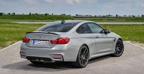 BMW M4 CS