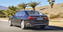 BMW M760Li