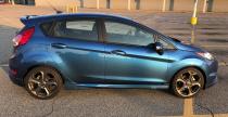 Ford Fiesta RS w efektownym bkicie