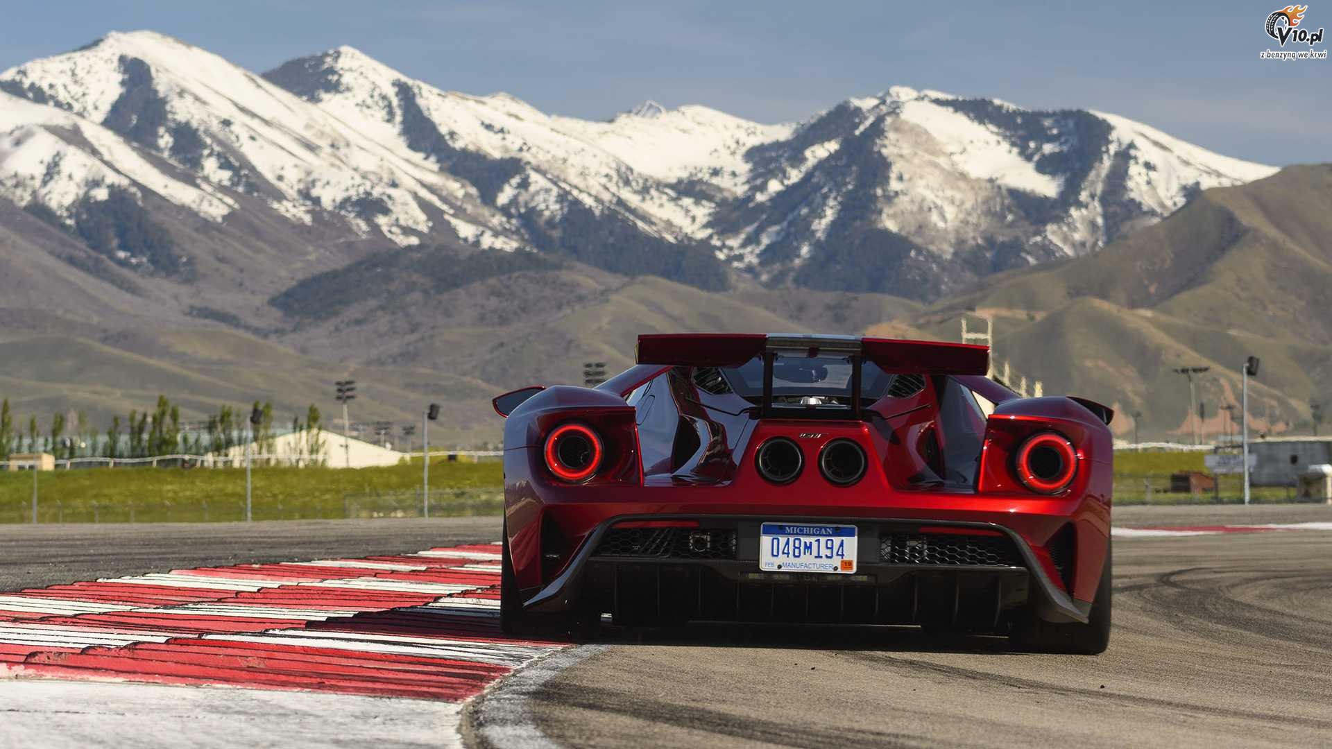 Ford GT