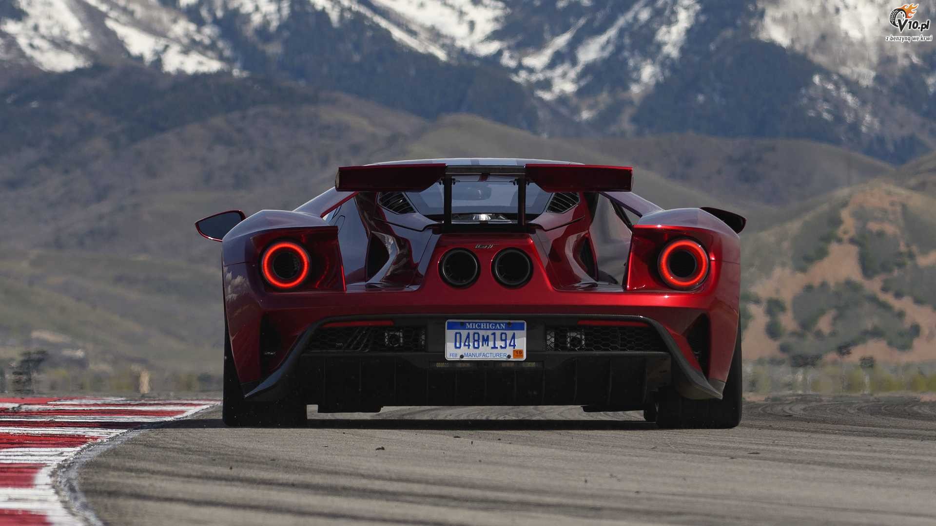 Ford GT