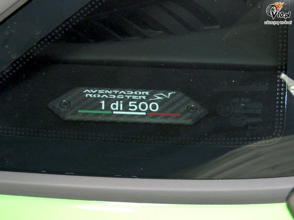 Lamborghini Aventador LP750-4 SV Roadster